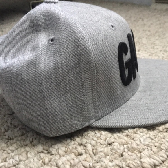“Gainz” SnapBack OS - Picture 4 of 5